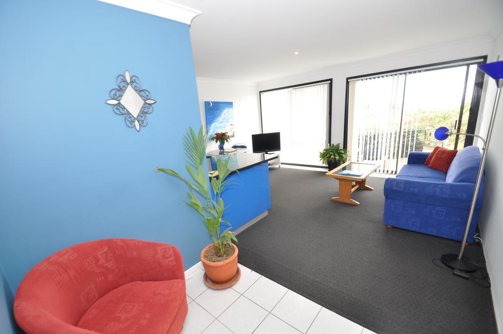 Beachfront Apartments Narooma Quarto foto